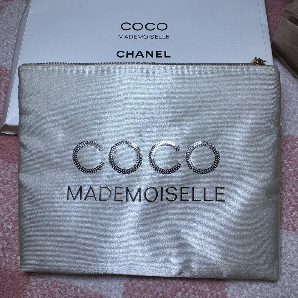 Chanel beauty pouch
